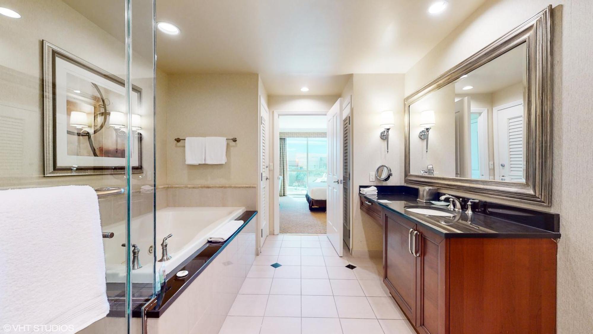 Lady Luck'S Vista - Private Balcony - Full Kitchen - Two Full Baths - Jetted Tub - Full Mgm Grand Resort Access W No Resort Fee At Mgm Signature Las Vegas Eksteriør billede